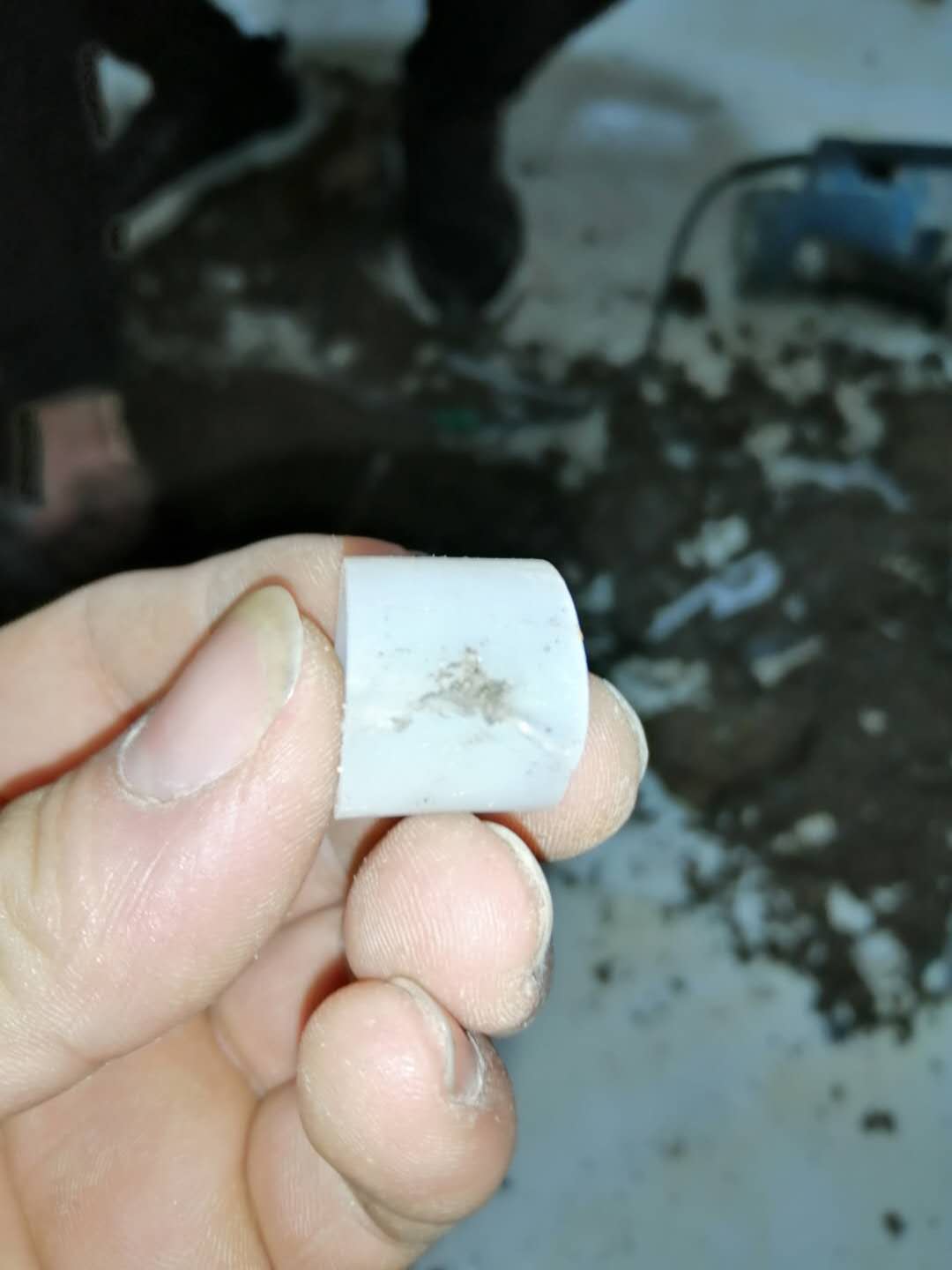 天镇家里地暖漏水了怎么办？